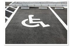 障がい者用駐車場
